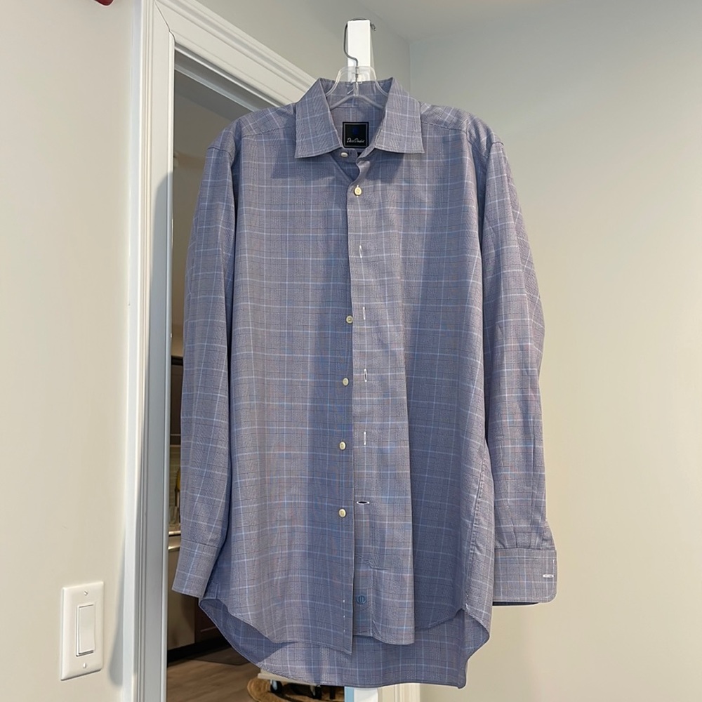 New David Donahue dress shirt in lilac purple and sky blue pattern. Never worn